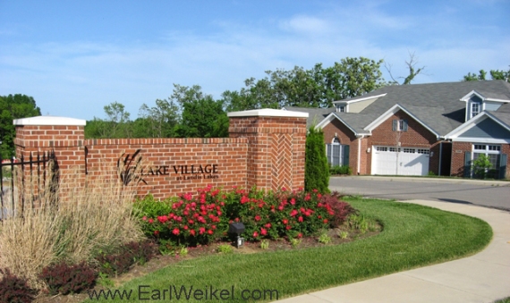 Lake Village at Landis Lakes Louisville KY Condos For Sale 40245 off English Station Rd